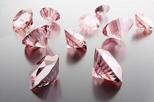 Что общего между алмазом и металлообработкой?